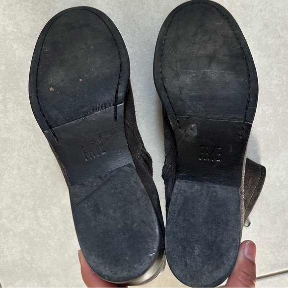 Frye Women's Kristen Harness Short Boot, Sz 6.5 Grigio Soft Oiled Suede - Picture 9 of 10